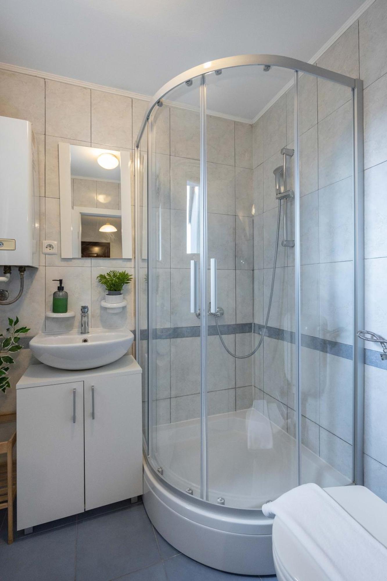 Modern Studio Near City Center زغرب المظهر الخارجي الصورة