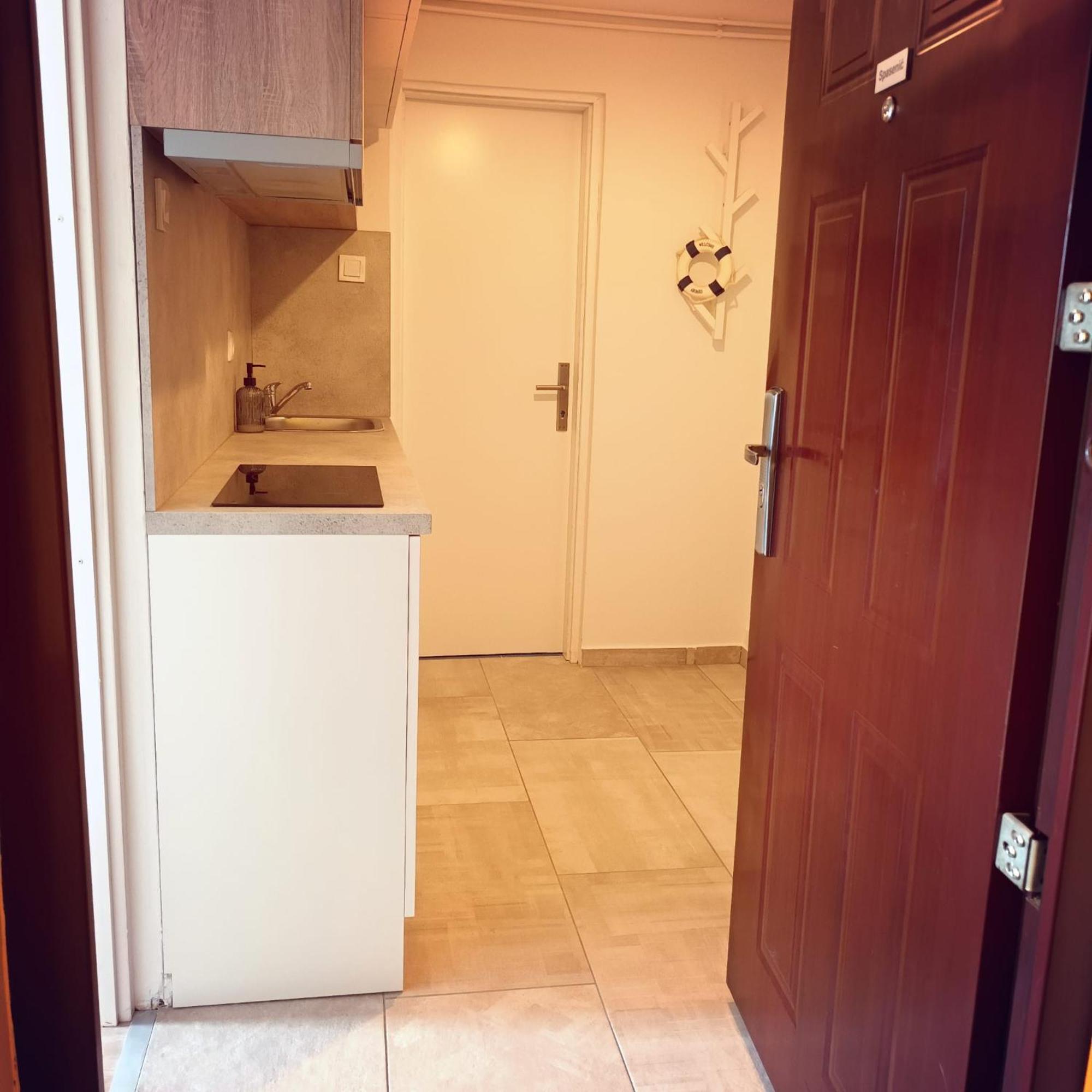 Modern Studio Near City Center زغرب المظهر الخارجي الصورة